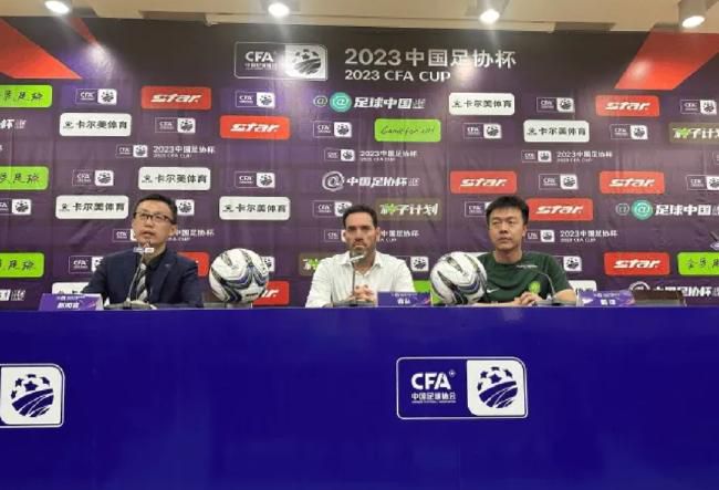稍早，毛晓彤在社交 第24届上海国际电影节闭幕红毯，邓超 2021-06-20 王学圻赶上红毯闭幕式 坦言首次来戛纳很兴奋 2010-05-24 第63届戛纳国际电影节于北京时间5月24日凌晨闭幕，此前一直缺席的《日照重庆》男主角王学圻终于与剧组会师，他身着BOSS黑色西装踏上闭幕红毯，戛纳实权人物、排行第二位的戛纳电影节总监福茂亲自握手迎接 戛纳闭幕红毯：乌玛·瑟曼艳压全场 妮可秀半球 2013-05-27 第66届戛纳电影节于当地时间5月26日晚闭幕了，红毯上，妮可·基德曼与李安、斯皮尔伯格等九大评委率先亮相，气场逼人的妮可·基德曼继续了她前几天的完美女神路线，身穿白色长裙，胸前中空设计小秀半球。